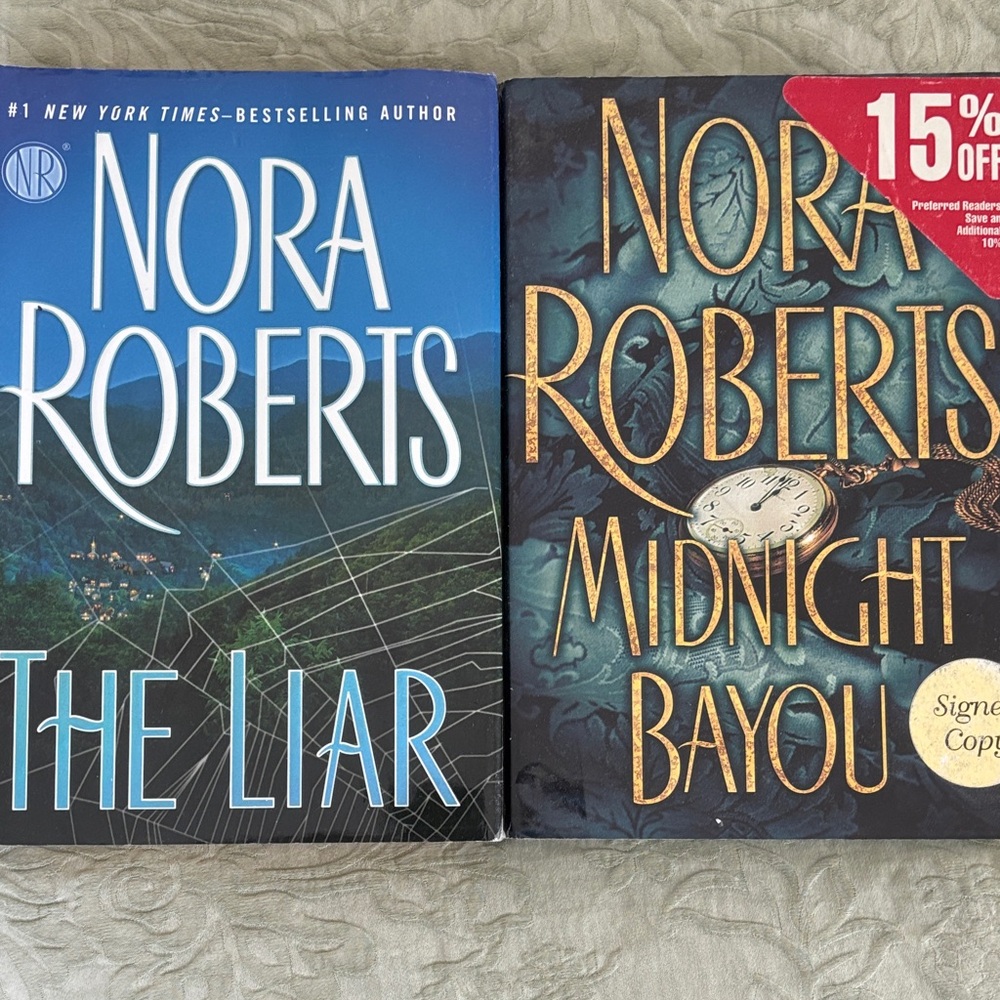 Nora Roberts Book Set - The Liar & Midnight Bayou